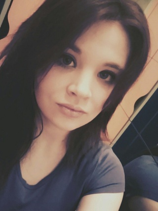 Лена Юшагина